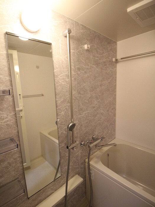 物件内観写真10　(バス／シャワールーム等)