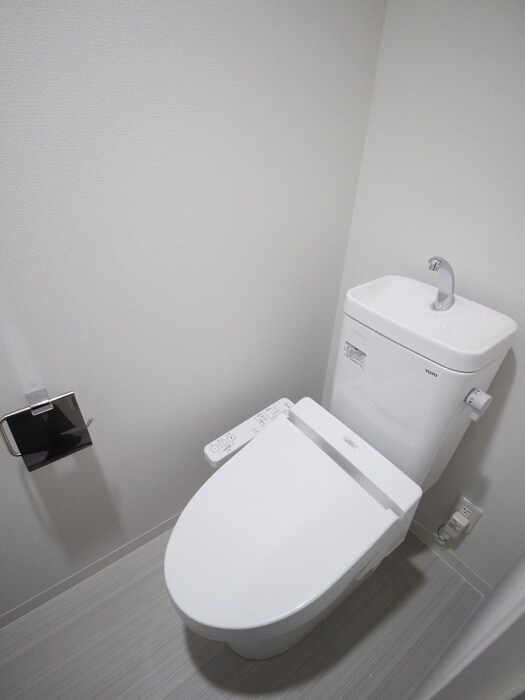 物件内観写真11　(トイレ)