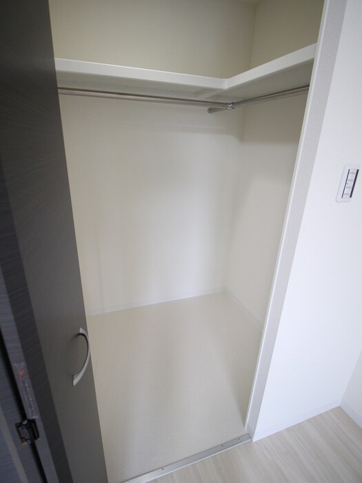 物件内観写真14　(収納)