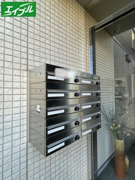 物件外観写真4　(建物設備)