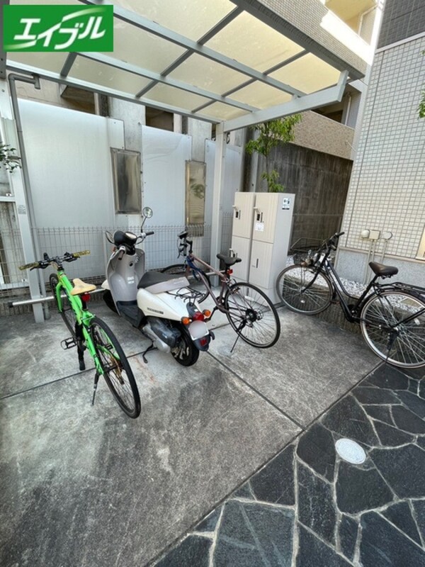 駐輪場