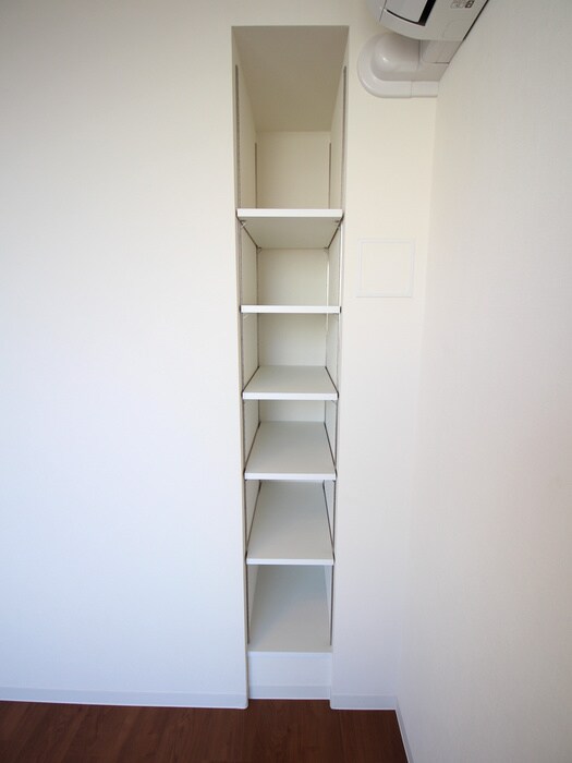 物件内観写真21　(収納)