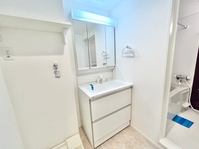 物件内観写真12　(洗面)