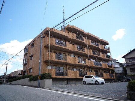 エミ－ル中町外観写真