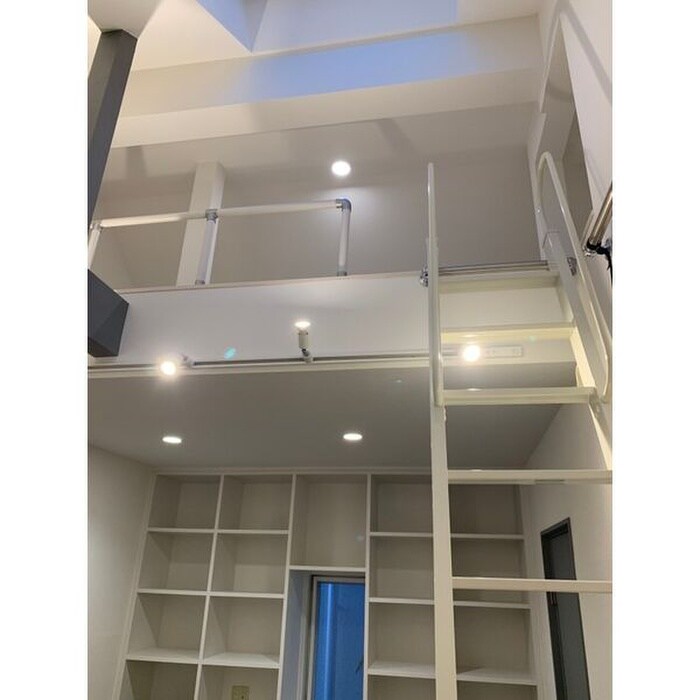 物件内観写真10　(内観写真)