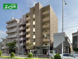 パルテンツア２外観写真