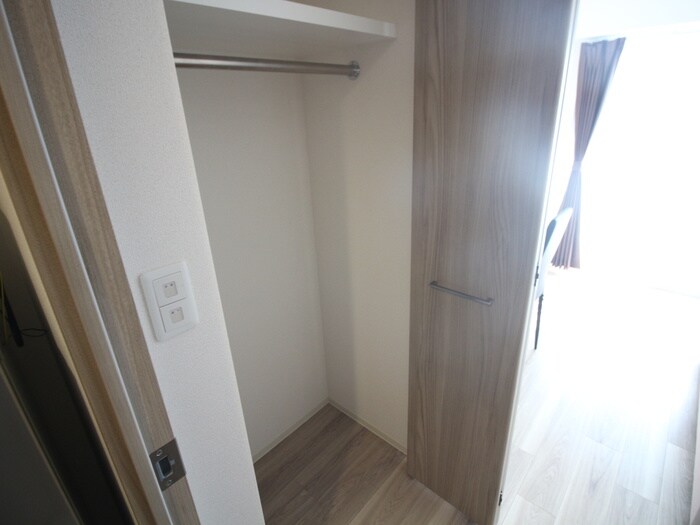 物件内観写真9　(収納)