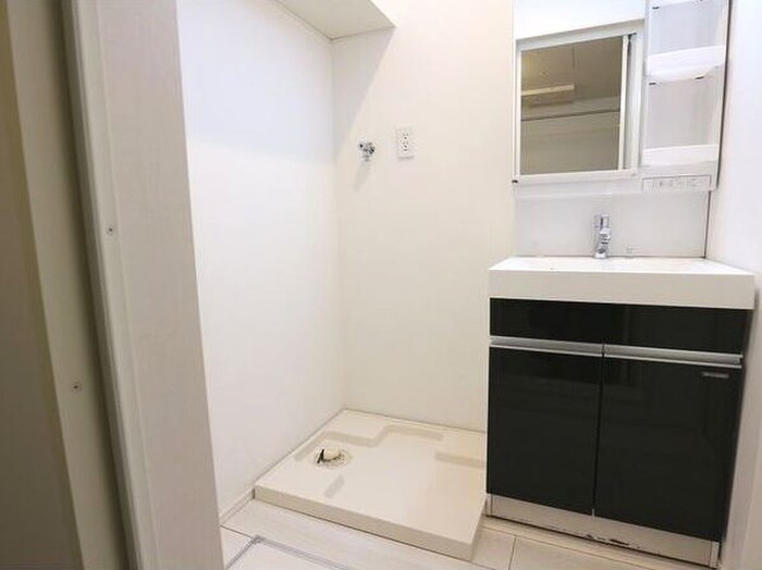 物件内観写真16　(洗面)