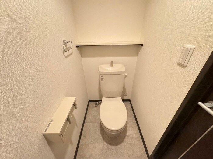 物件内観写真11　(トイレ)