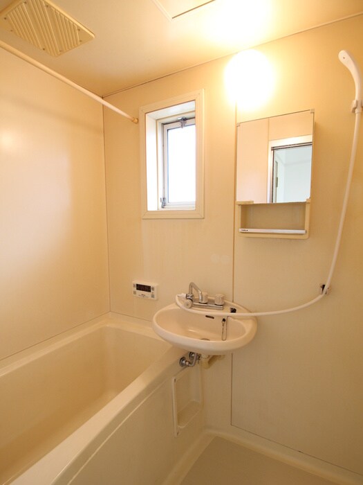 物件内観写真9　(バス／シャワールーム等)