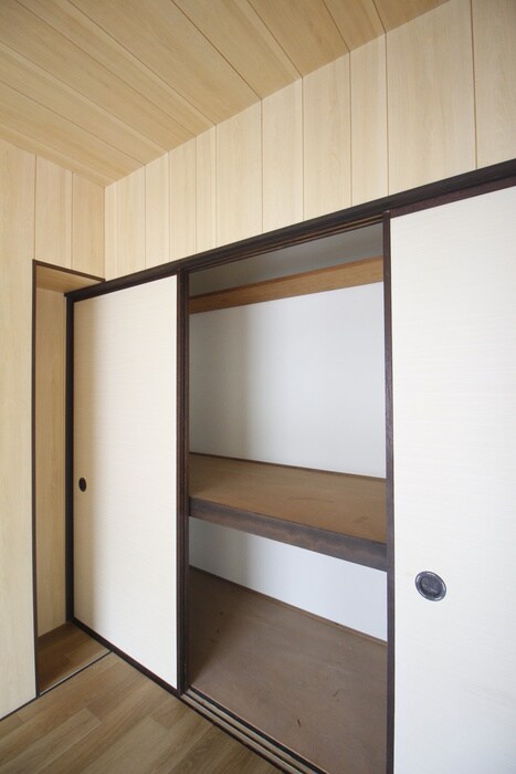 物件内観写真21　(収納)