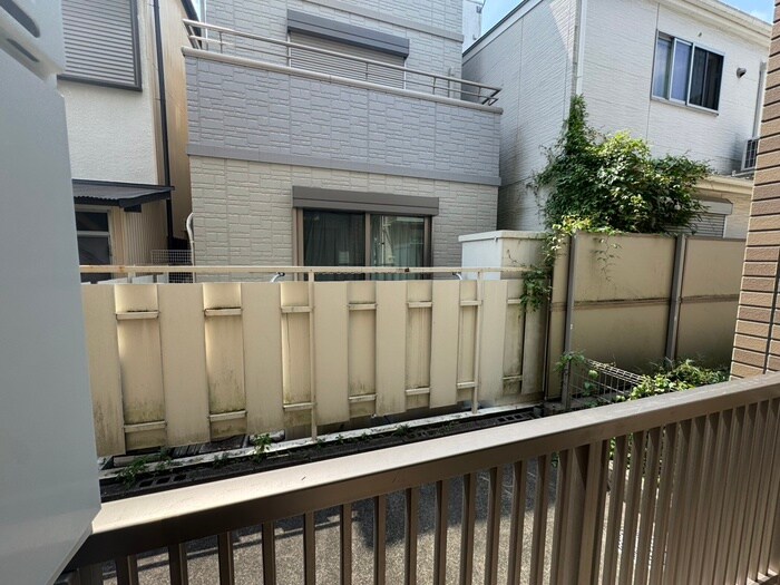 物件内観写真22　(室内からの展望)