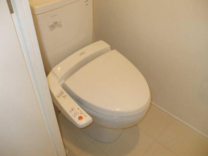 物件内観写真13　(トイレ)