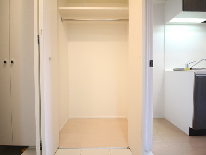 物件内観写真14　(収納)