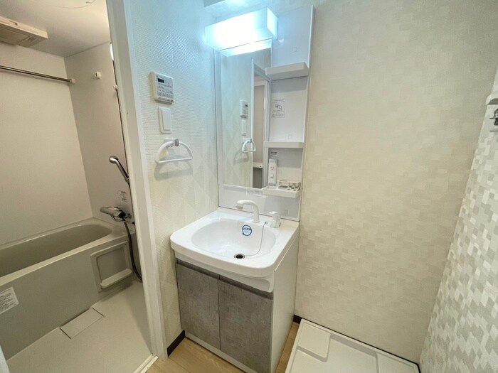 物件内観写真12　(洗面)