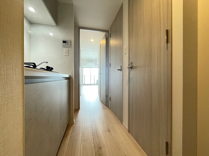 物件内観写真21　(廊下)