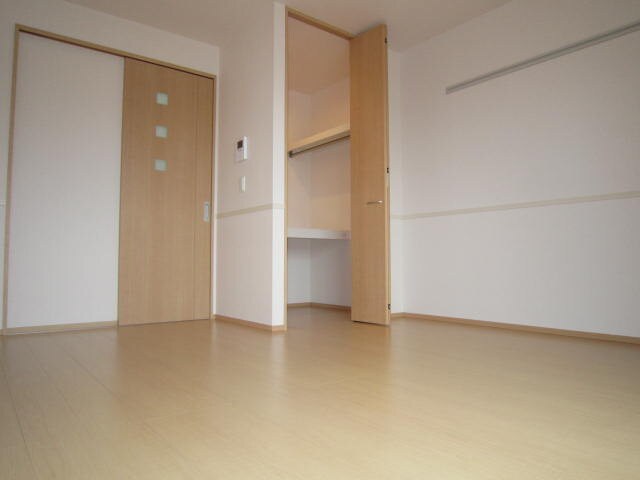 物件内観写真14　(居室)