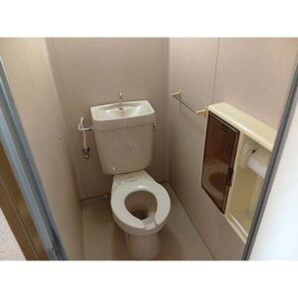 物件内観写真10　(トイレ)