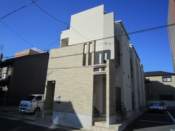 物件外観写真1　(外観写真)