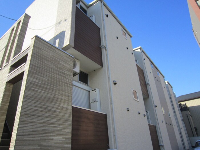 物件外観写真2　(外観写真)