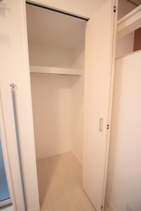物件内観写真17　(収納)