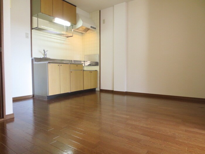 物件内観写真6　(居室)