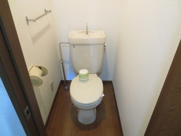 物件内観写真9　(トイレ)