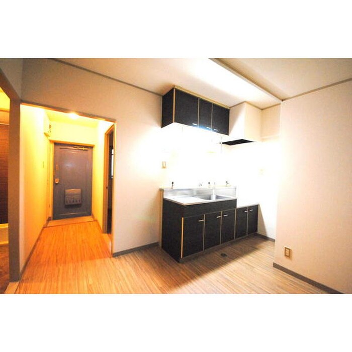 物件内観写真4　(キッチン)