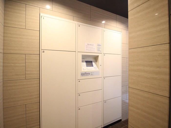 物件外観写真6　(建物設備)