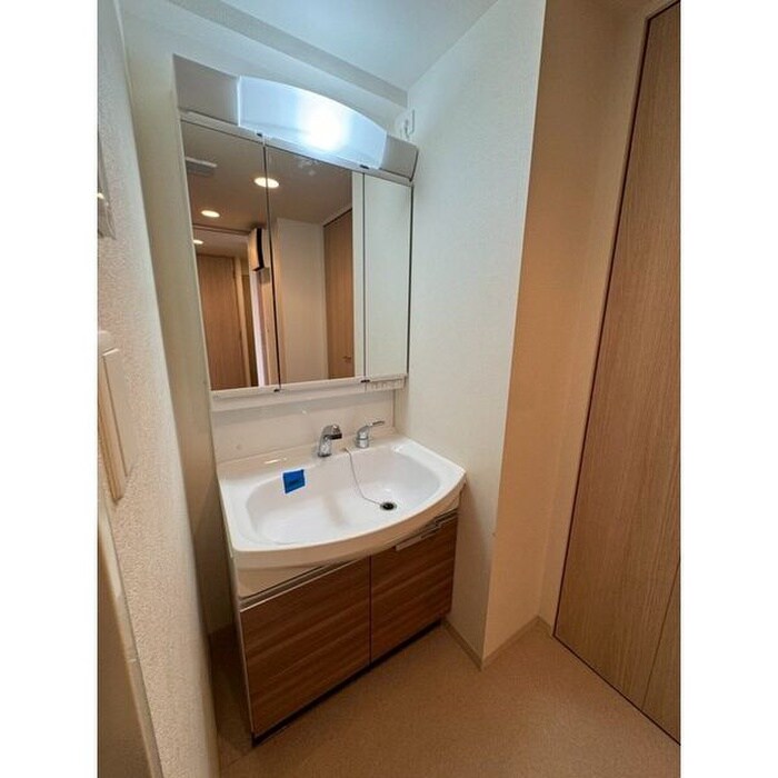 物件内観写真12　(洗面)