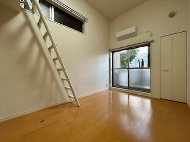 物件内観写真14　(居室)