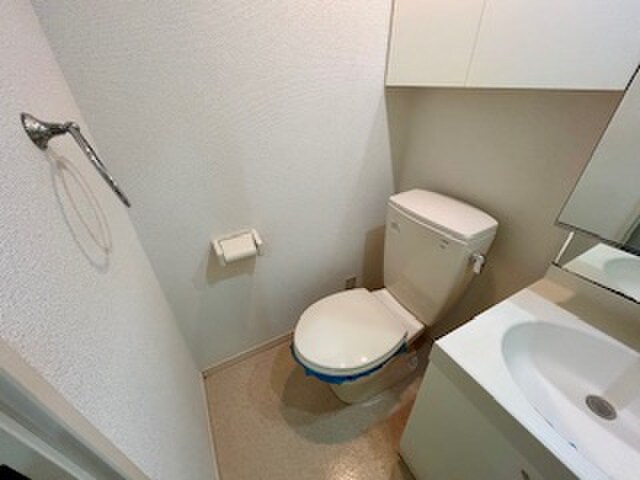 物件内観写真15　(トイレ)