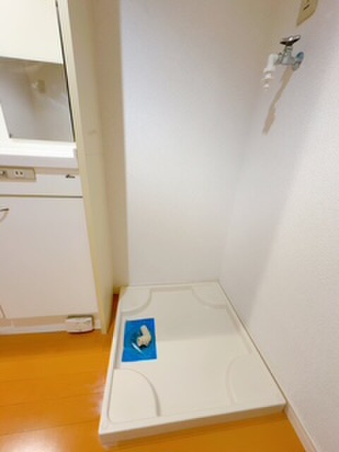 物件内観写真20　(洗濯機置場)