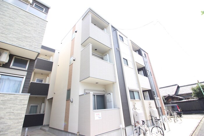 物件外観写真1　(外観写真)