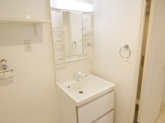 物件内観写真13　(洗面)