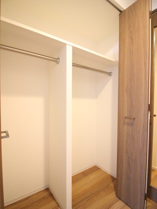 物件内観写真15　(収納)