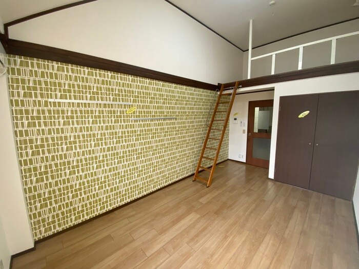 物件内観写真7　(居室)