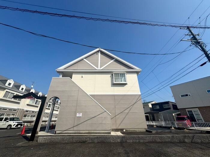 物件外観写真6　(外観写真)