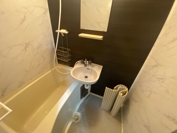 物件内観写真10　(洗面)