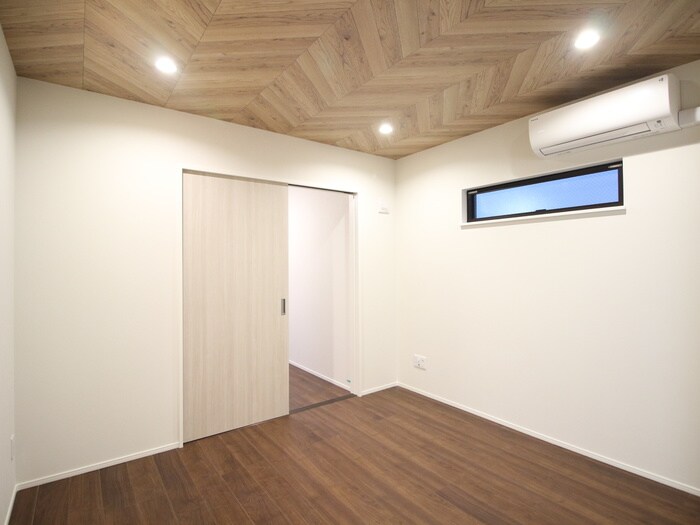 物件内観写真11　(内観写真)