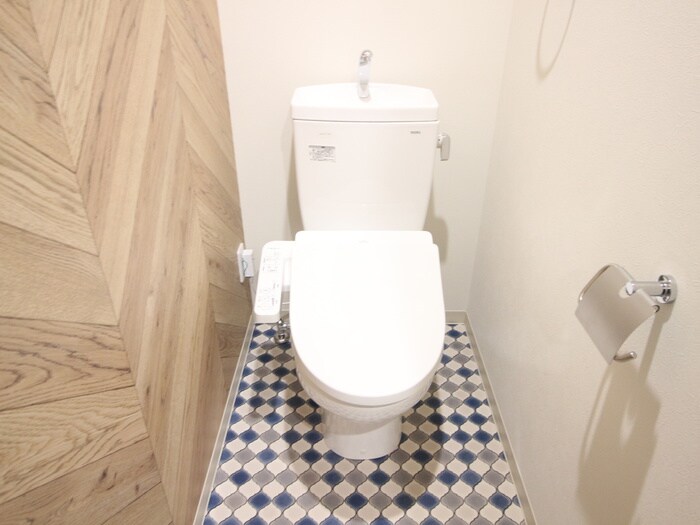 物件内観写真15　(トイレ)