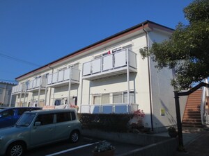 サ－プラスⅡ上地９６外観写真