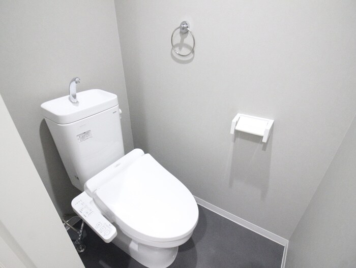 物件内観写真13　(トイレ)