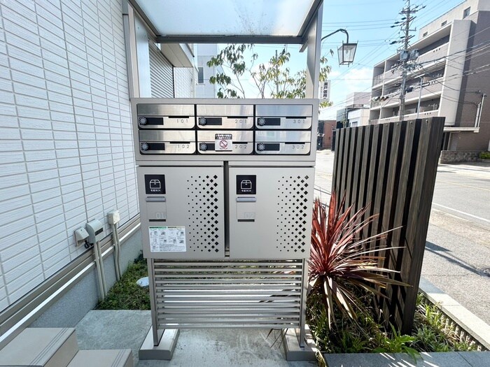 物件外観写真6　(建物設備)