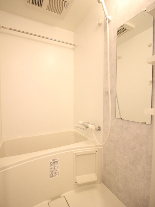 物件内観写真12　(バス／シャワールーム等)