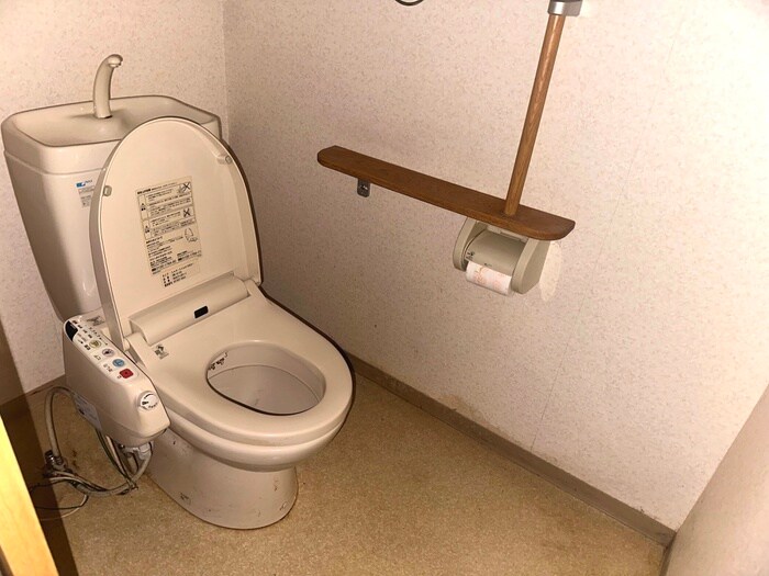 物件内観写真10　(トイレ)