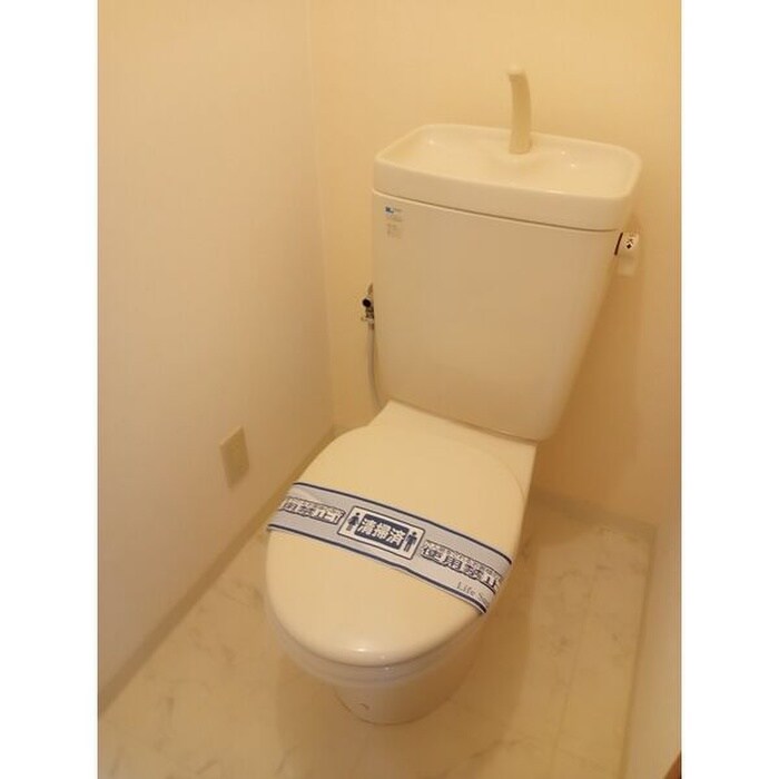 物件内観写真10　(トイレ)