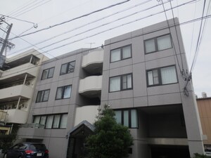 プリズム岩塚外観写真
