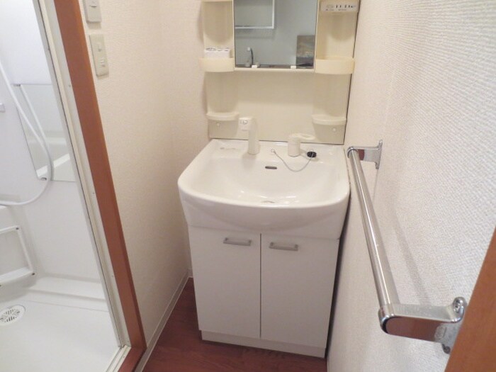 物件内観写真12　(洗面)