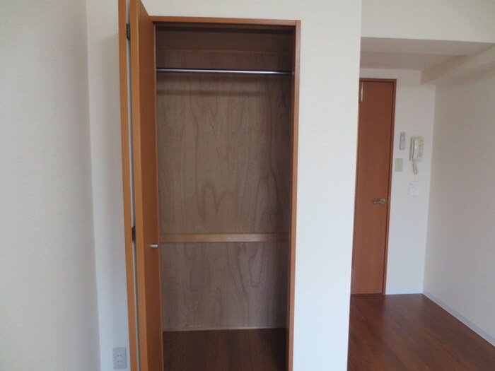 物件内観写真16　(収納)